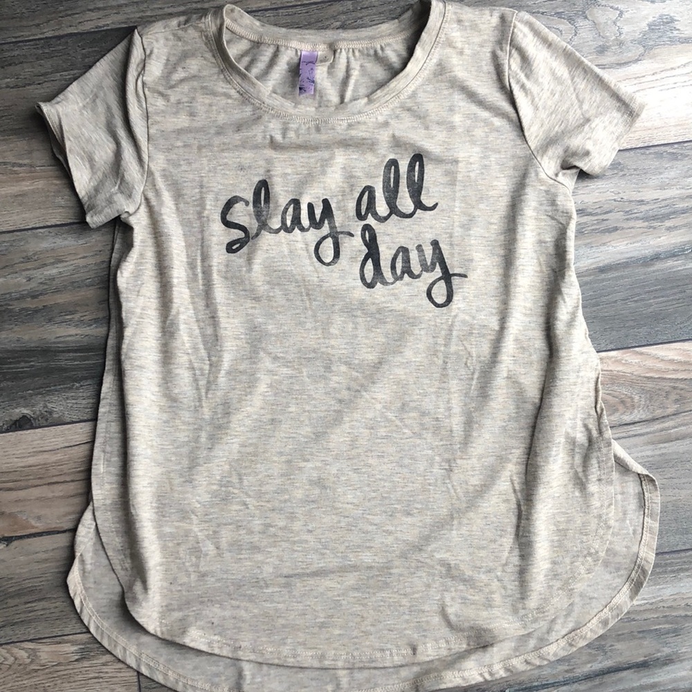 Graphic tee